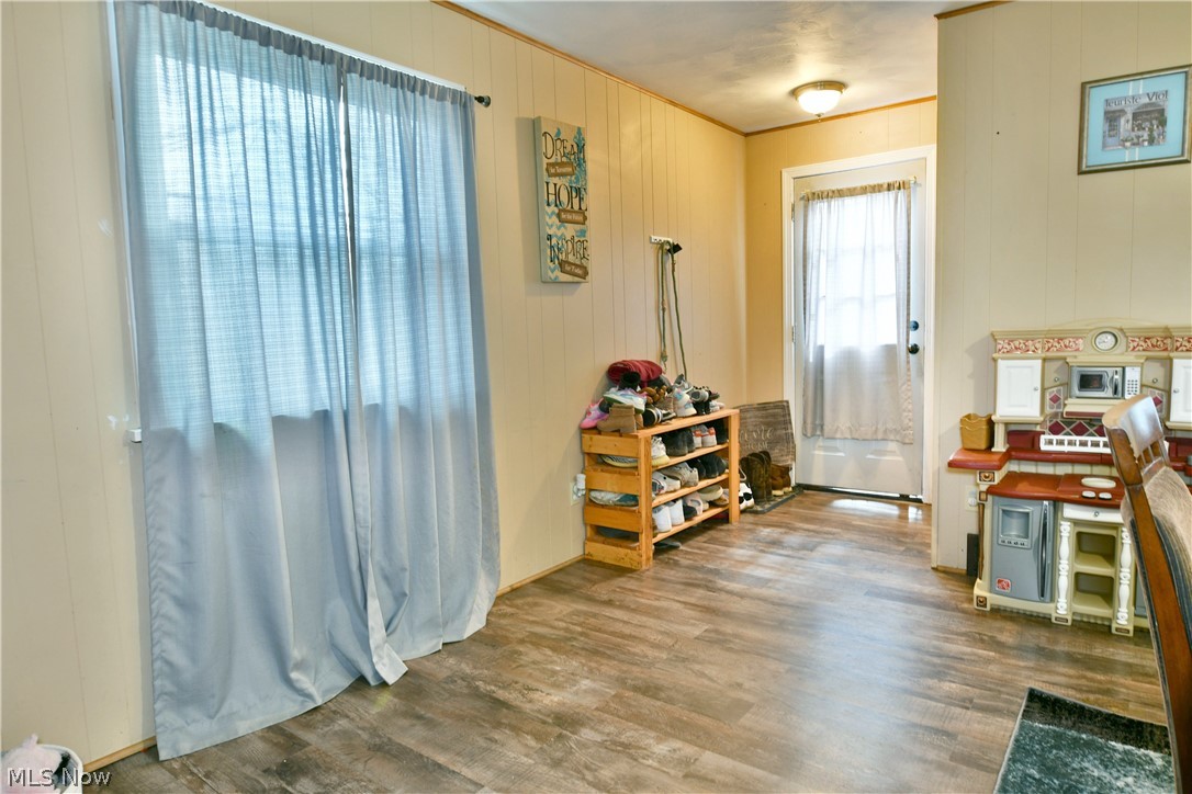 Elizabeth S Gairing Add - Residential