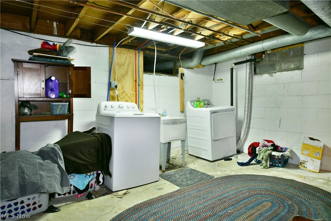 Elizabeth S Gairing Add - Residential