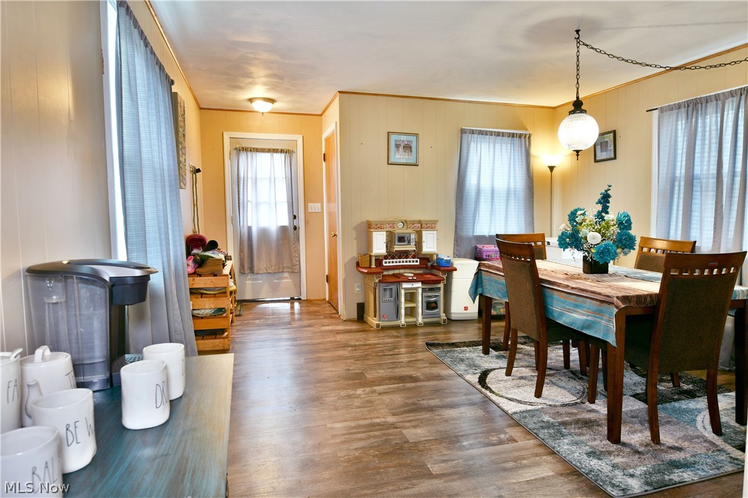 Elizabeth S Gairing Add - Residential