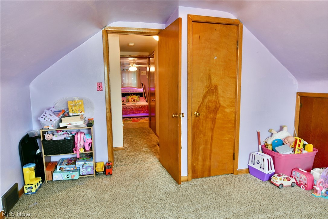 Elizabeth S Gairing Add - Residential