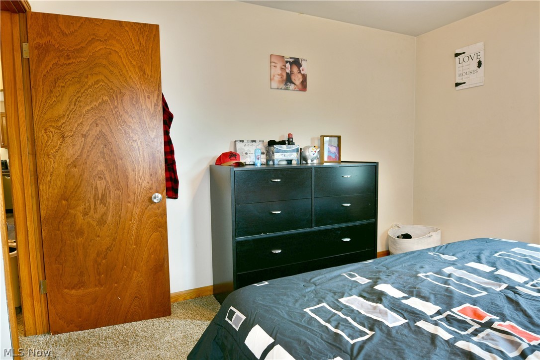 Elizabeth S Gairing Add - Residential