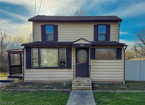 Homes For Sale - 3484 Main Street<br/> Mineral Ridge, OH 44440