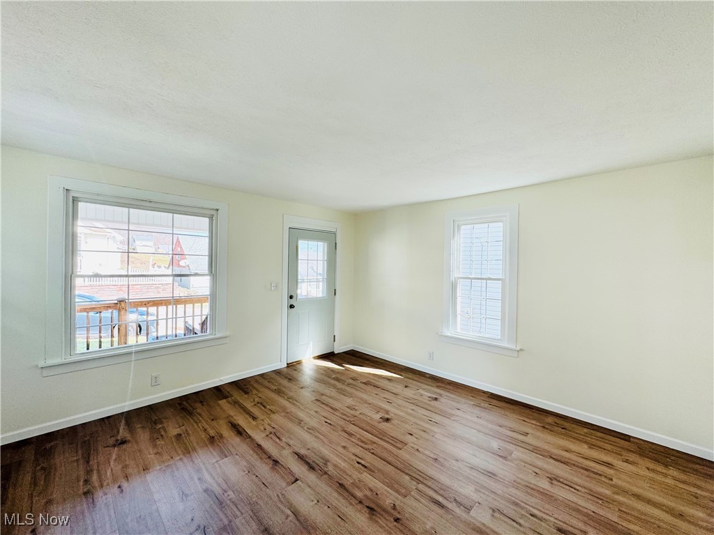 1019 Trenton St, Toronto, Ohio image 6