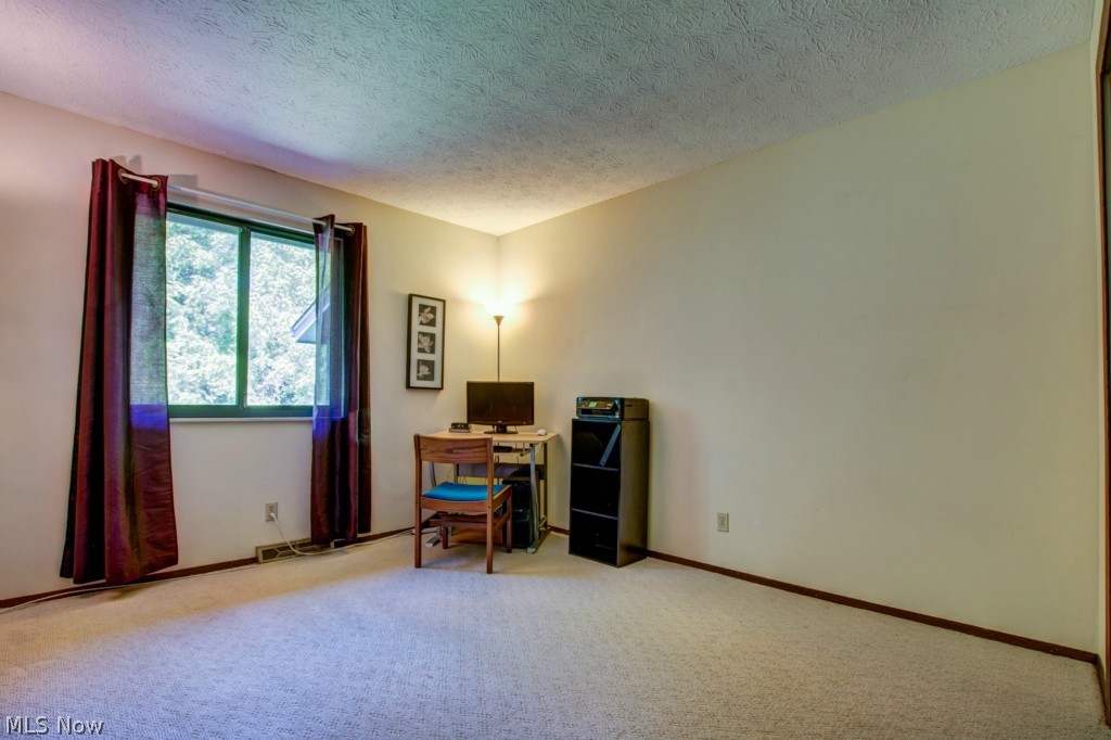 Pipers Ridge Condo - Residential