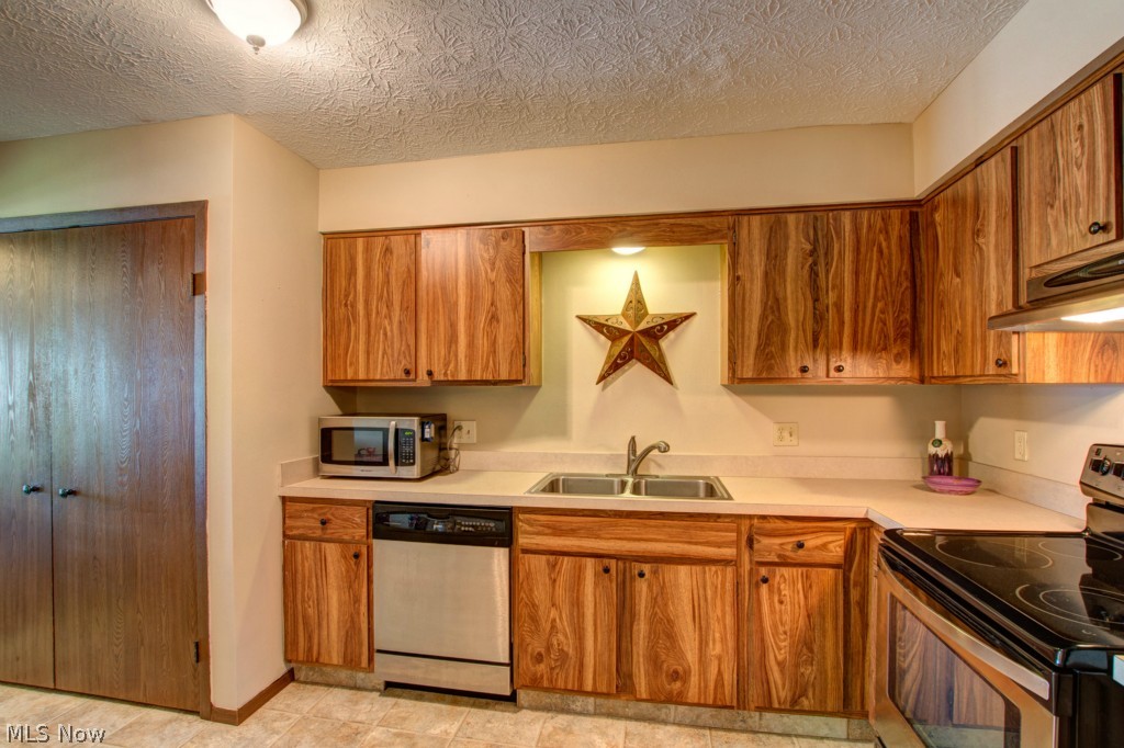Pipers Ridge Condo - Residential