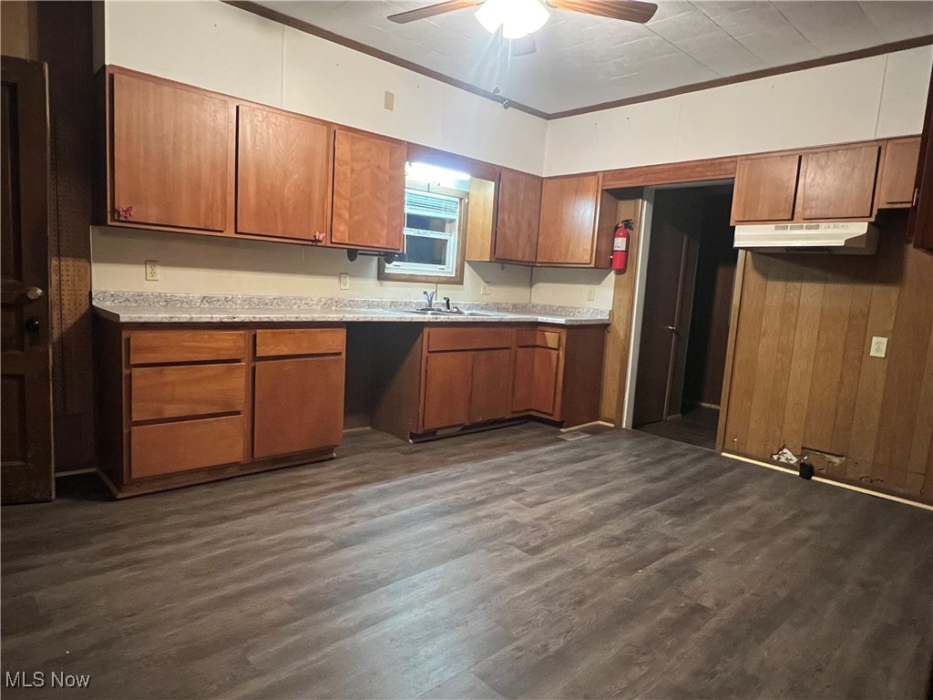 426 N 8th Street, Coshocton, Ohio image 11