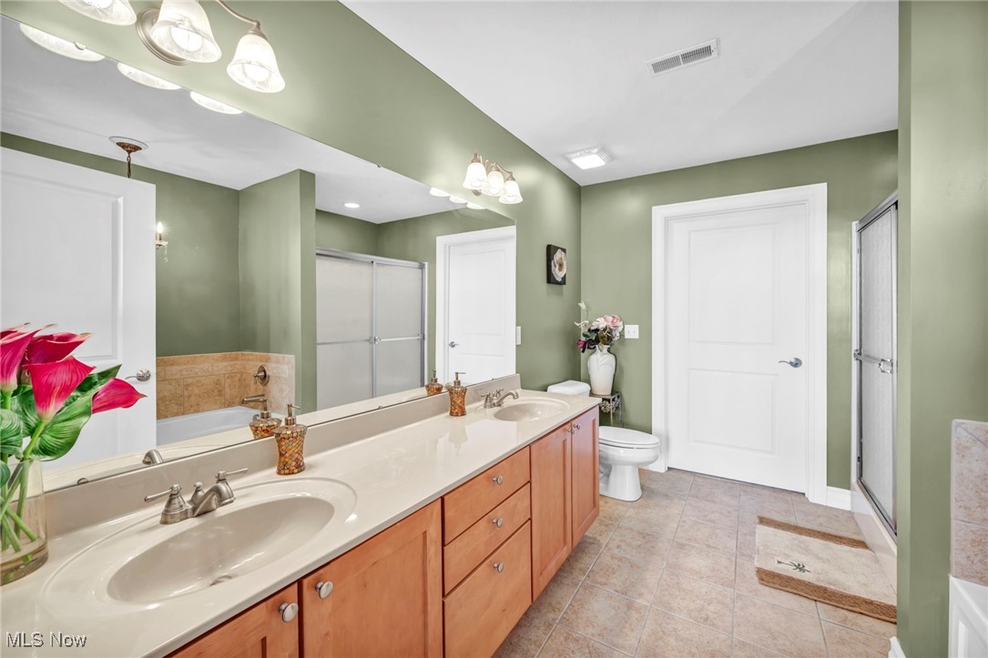 Erin Bluff Lakefront Villas - Residential