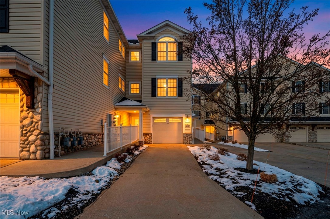 Erin Bluff Lakefront Villas - Residential