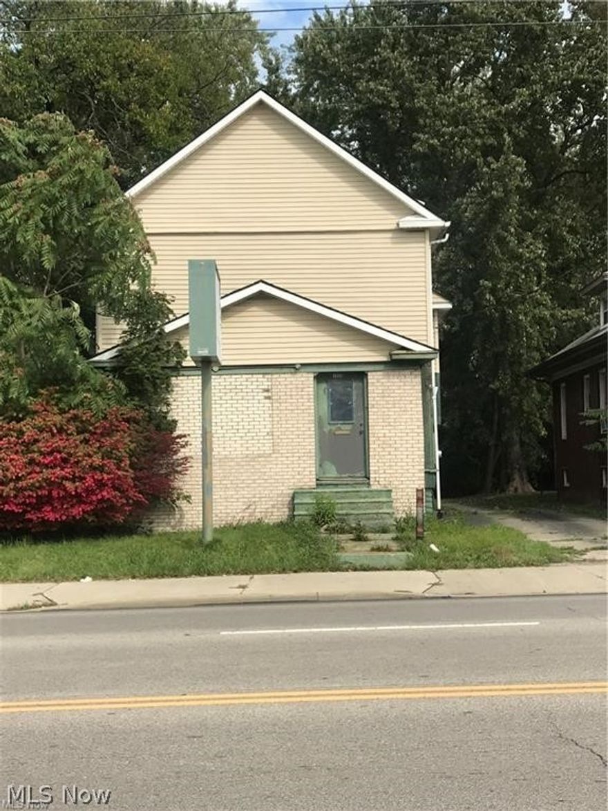 *Investor Special* Motivated Seller of a Residential/Commercial property most recently used as a Spa. This 2-story Property is being sold “As is” with some equipment including a like-new Sauna. With rooms for offices and also an area for storefront entrance, the Property is located on a well traveled street offering awesome exposure with plenty of well lit parking in the rear.