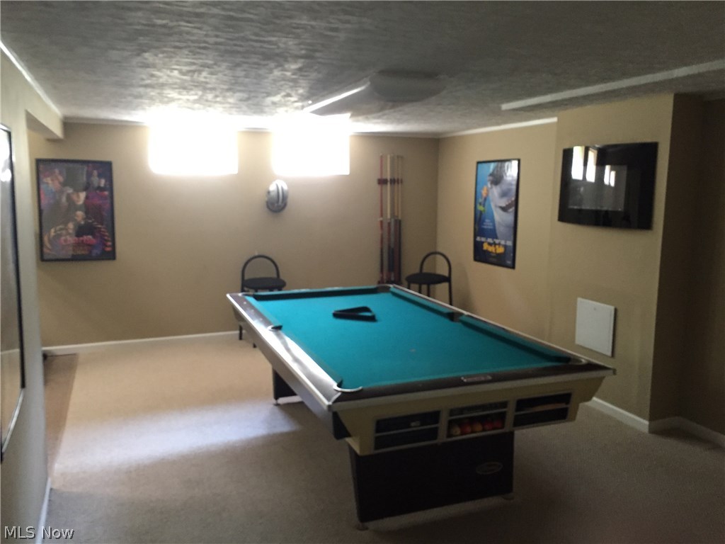 Hunt Club Mdws 03 - Residential