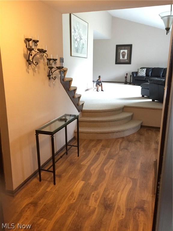 Hunt Club Mdws 03 - Residential