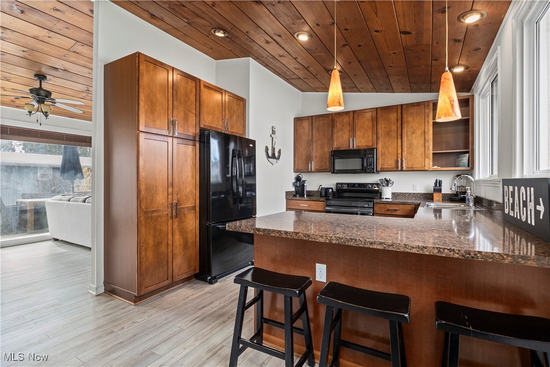 309 Shawnee Place, Huron, Ohio image 13