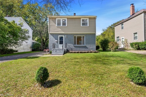 Homes For Sale - 1184 Orlando Avenue<br/> Akron, OH 44320