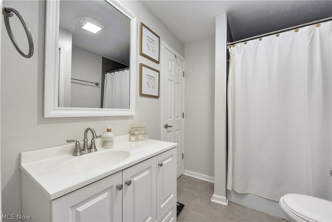 Barton Woods Condo - Residential