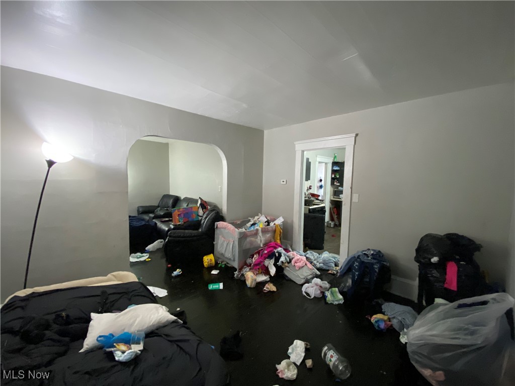 J Gallups - Residential Income