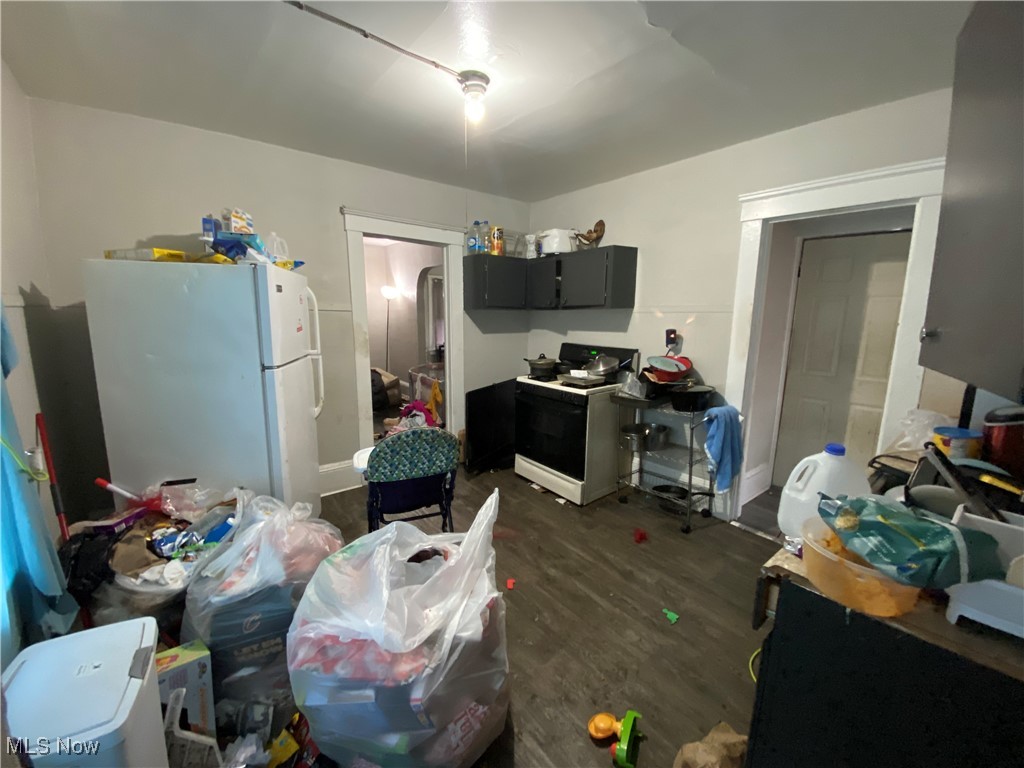 J Gallups - Residential Income