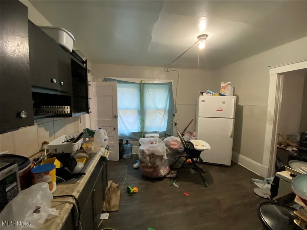 J Gallups - Residential Income