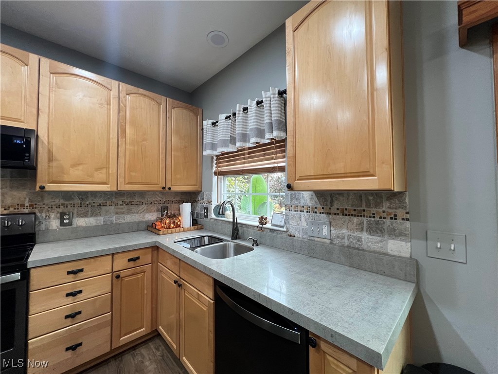 Rolling Brooke Sub Ph III - Residential