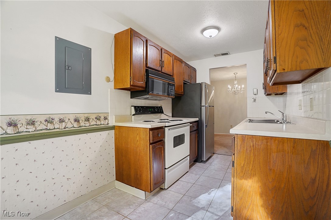 Silver Lake Towers Condo - Residential