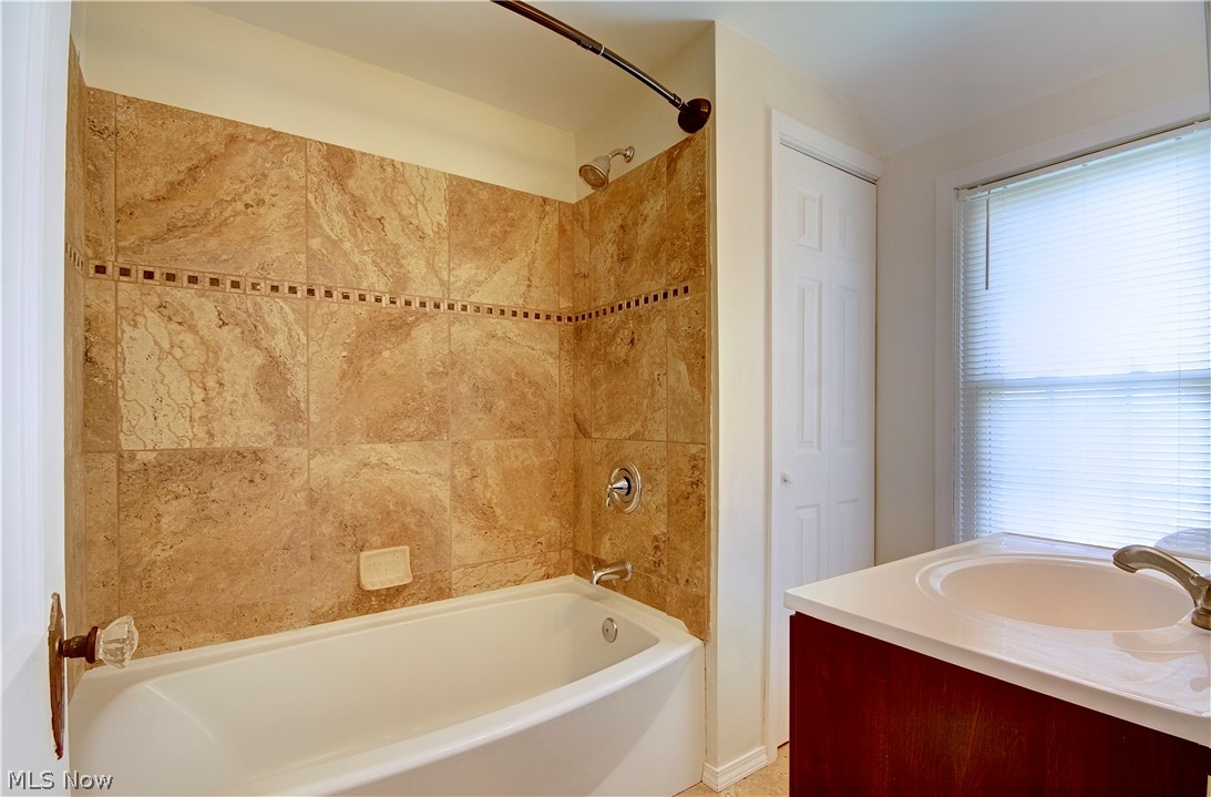 Walton Hills Estates 02 - Residential