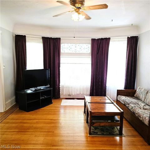 Tiny photo for 1550 Grace Avenue, Lakewood, OH 44107 (MLS # 5221842)