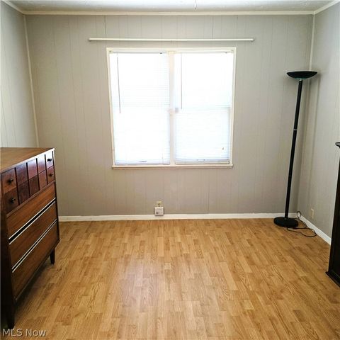 Tiny photo for 1550 Grace Avenue, Lakewood, OH 44107 (MLS # 5221842)