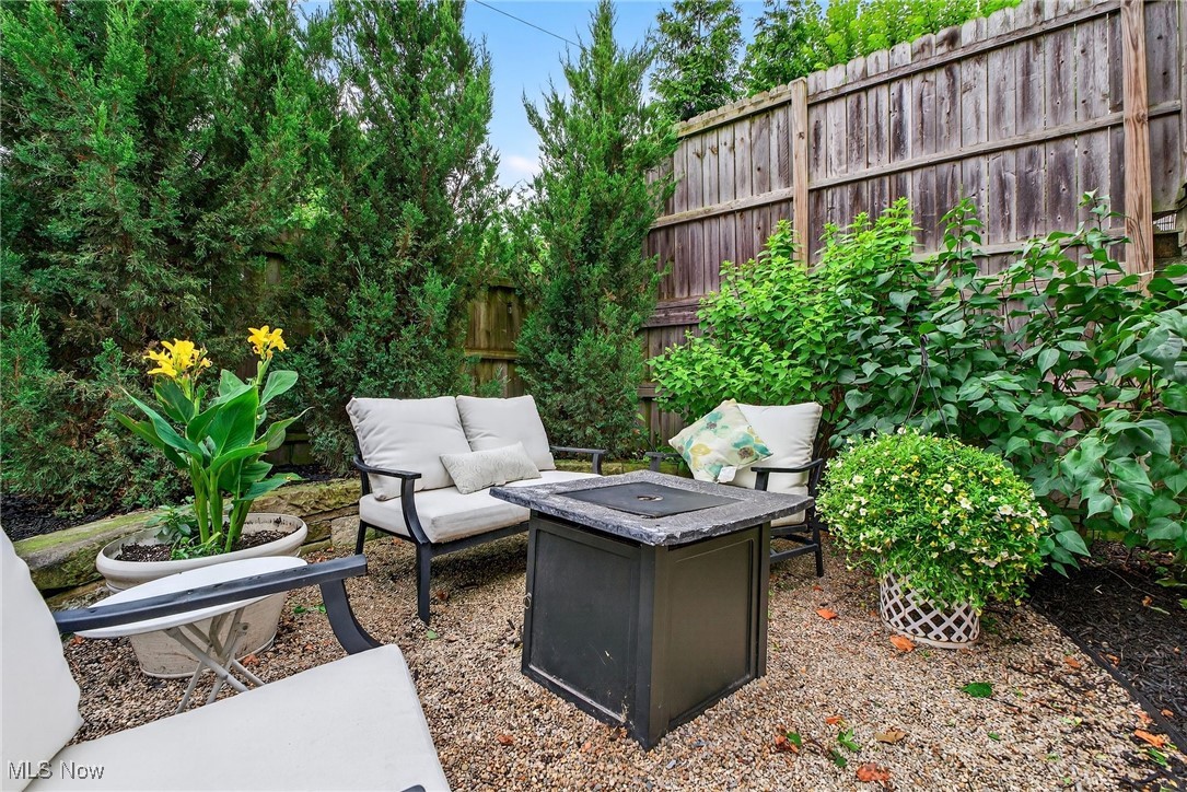 Iron Pin Sub - Residential