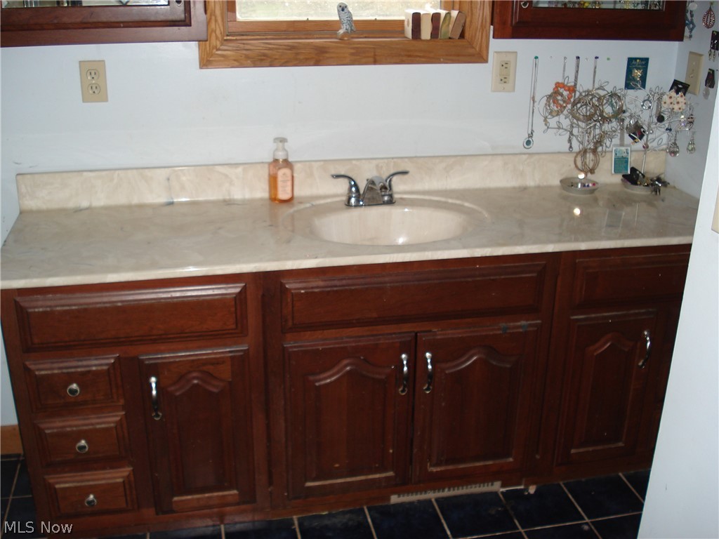 Connecticut Western Reserve - Residential