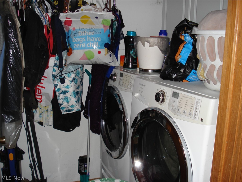 Connecticut Western Reserve - Residential