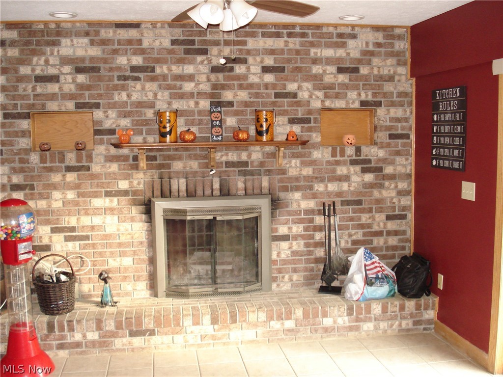 Connecticut Western Reserve - Residential