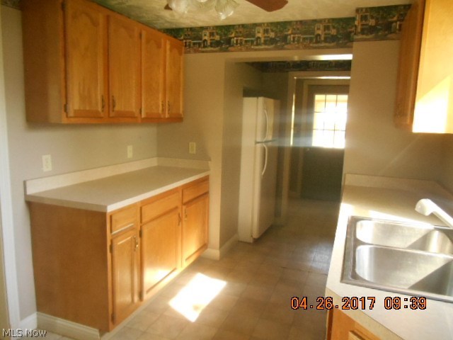 D E Kelley - Residential