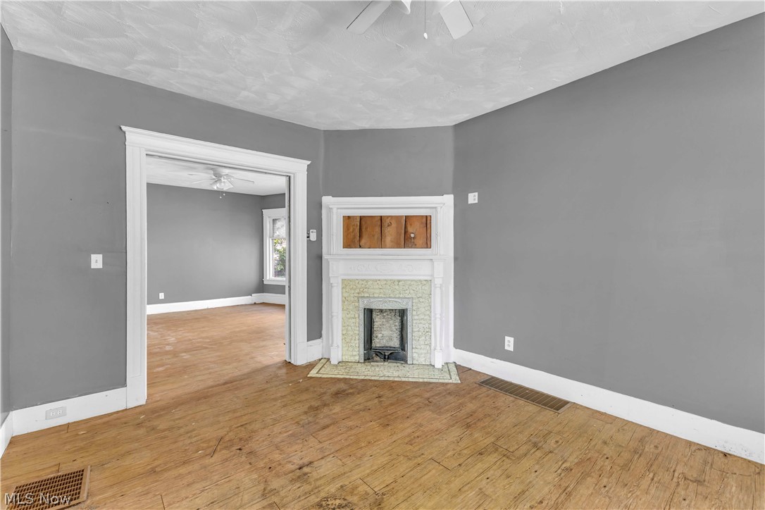 1420 E 85th Street