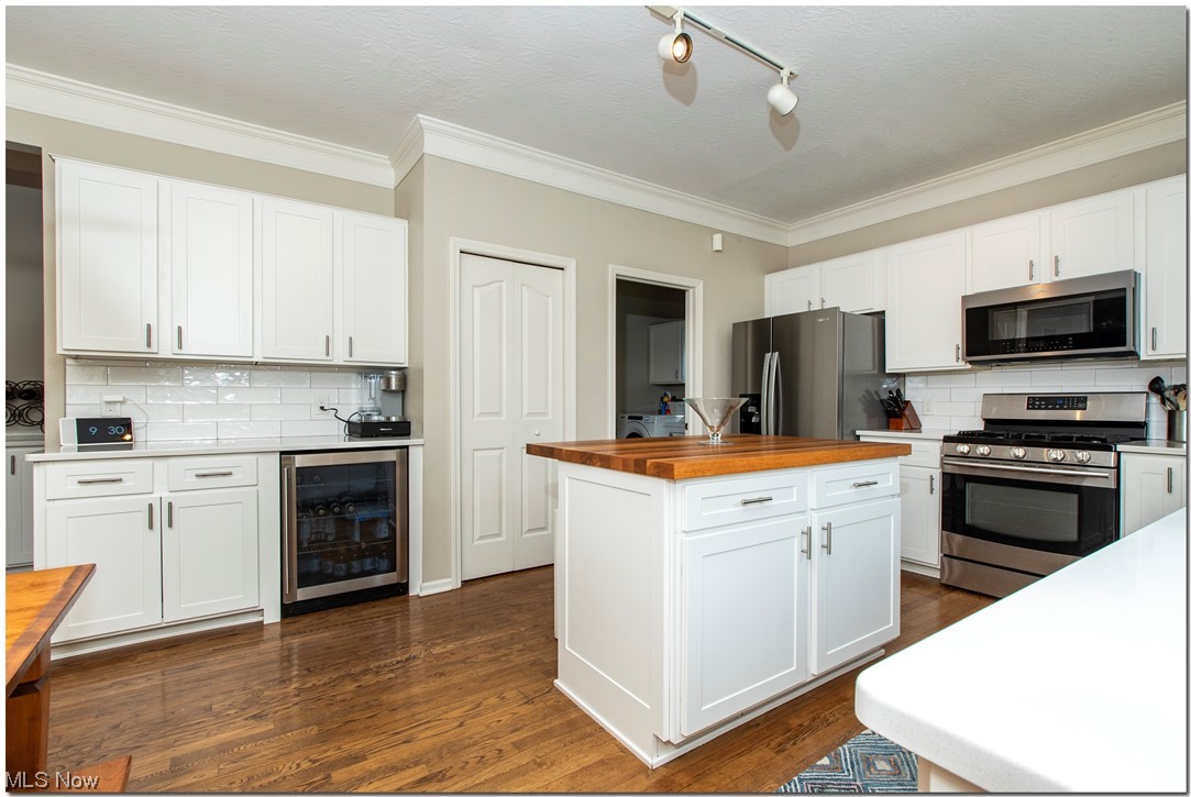 Eaton Estate Ph 11 - Residential