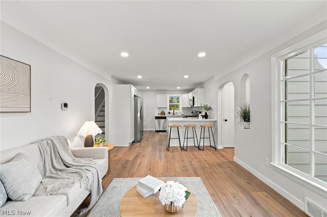 3894 Clague Road
