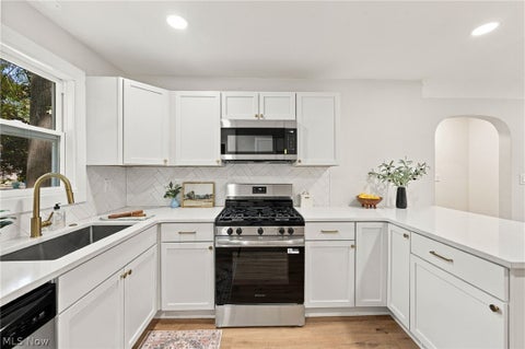 Tiny photo for 3894 Clague Road, North Olmsted, OH 44070 (MLS # 5252433)