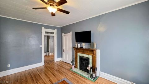 Tiny photo for 1506 Avery Street, Parkersburg, WV 26101 (MLS # 5198110)