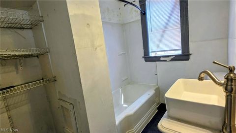 Tiny photo for 1506 Avery Street, Parkersburg, WV 26101 (MLS # 5198110)