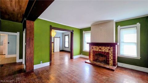 Tiny photo for 1506 Avery Street, Parkersburg, WV 26101 (MLS # 5198110)