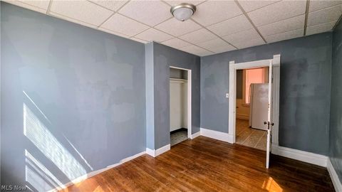 Tiny photo for 1506 Avery Street, Parkersburg, WV 26101 (MLS # 5198110)