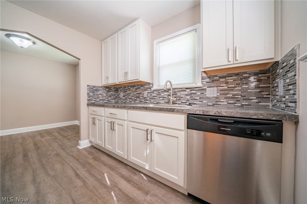 Photo of 20331 S Lake Shore Boulevard, Euclid, OH 44123 (MLS # 5210641)