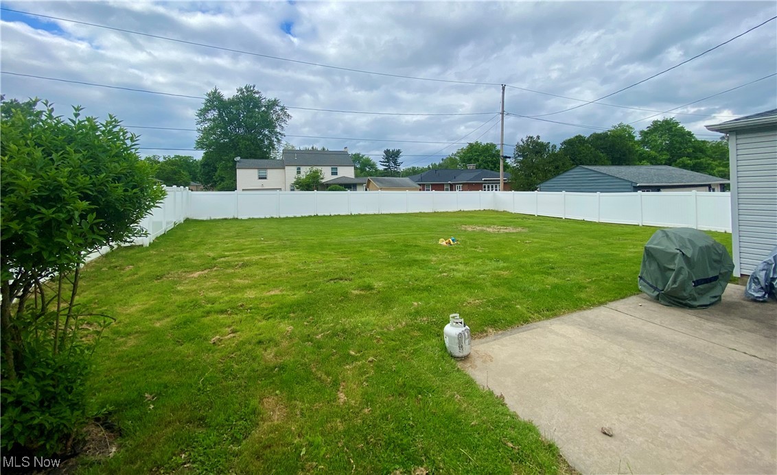 3095 Foster Drive, Warren, Ohio image 14