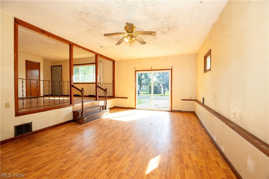 211 S Elm Street