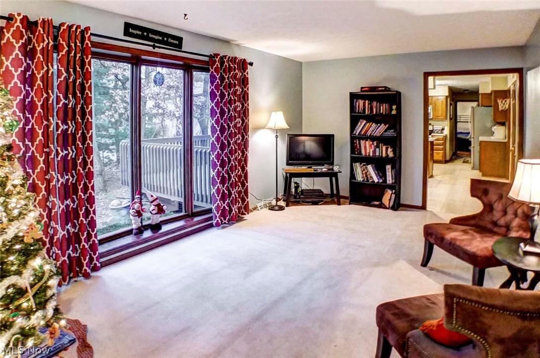 Meadows - Residential