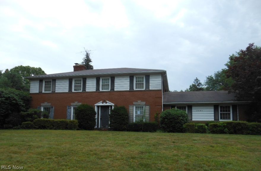 Bring your updating talents to this stately 4 bedroom, 2.5 bath Center Hall Colonial.  Home has 2 fireplaces, a first floor family room, a partially finished basement, 2+ car attached garage and large yard in beautiful Silver Lake.  To be Sold AS IS - No Disclosures - Room sizes are approximate and not guaranteed - Seller will NOT pay for any inspections - Condition of any appliances are not warranted - Pre-Approval required with all financed offers - Verification of funds required with all cash offers. Buyer or buyers agent is responsible for due diligence inquiry of all property information provided. Property has been placed in an upcoming Online Marketing Event. Event begins 7/29/2017 at 10 am and ends 8/2/2017 at 3:50 pm. All properties are subject to a 5% buyers premium.