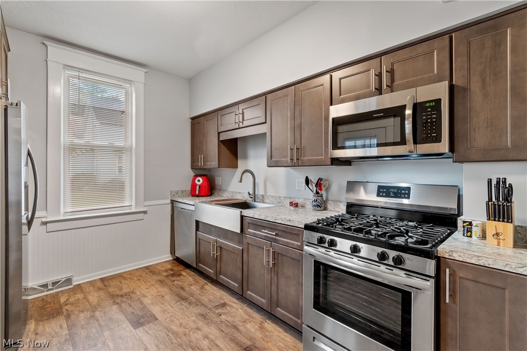 City/Sebring - Residential Income