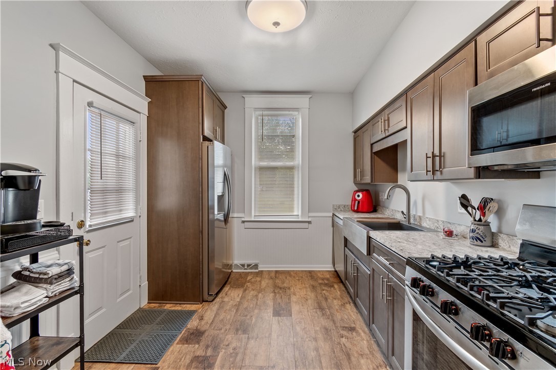 City/Sebring - Residential Income