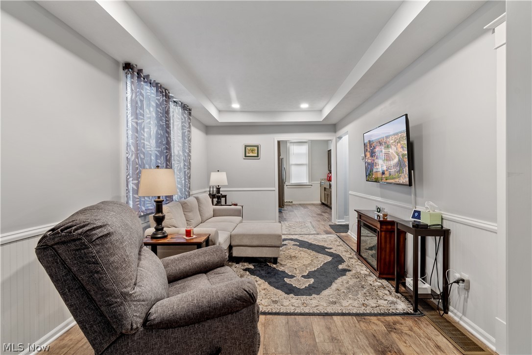 City/Sebring - Residential Income