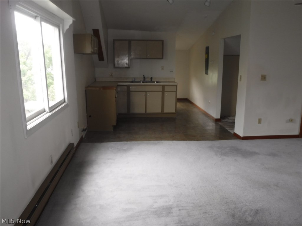 Edgewater Land Co - Residential Income