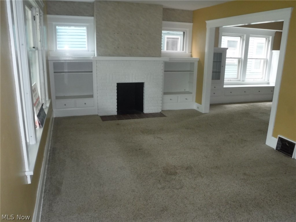 Edgewater Land Co - Residential Income