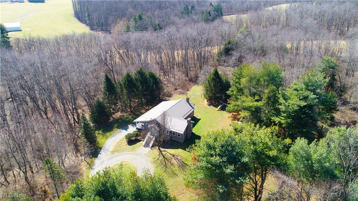 21618 Schenck Creek Road, Howard, Ohio image 3